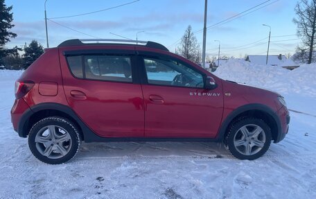 Renault Sandero II рестайлинг, 2017 год, 850 000 рублей, 4 фотография