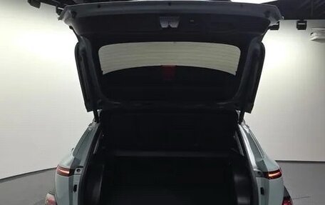 Hyundai Kona, 2023 год, 2 300 000 рублей, 6 фотография