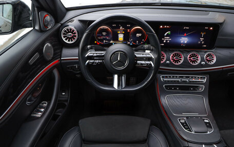 Mercedes-Benz E-Класс, 2021 год, 4 399 000 рублей, 12 фотография