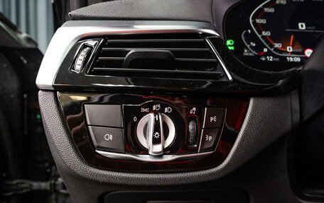 BMW 5 серия, 2020 год, 5 749 000 рублей, 19 фотография