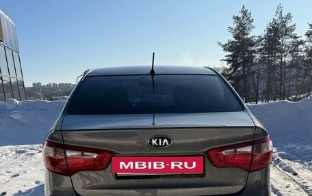 KIA Rio III рестайлинг, 2014 год, 880 000 рублей, 2 фотография