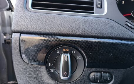 Volkswagen Jetta VI, 2012 год, 1 200 000 рублей, 4 фотография