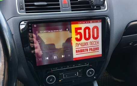 Volkswagen Jetta VI, 2012 год, 1 200 000 рублей, 3 фотография