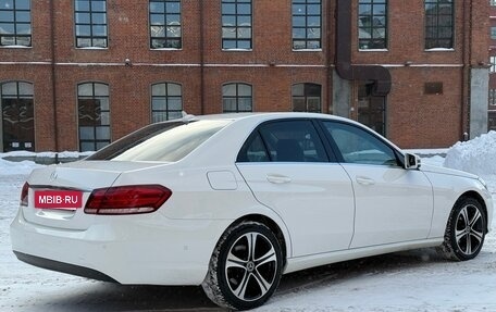 Mercedes-Benz E-Класс, 2014 год, 2 500 000 рублей, 7 фотография