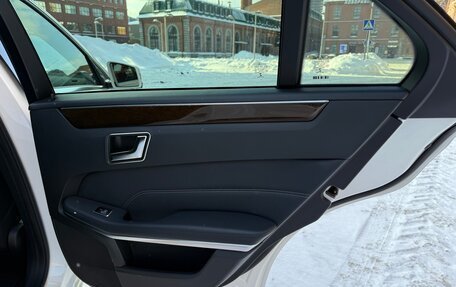 Mercedes-Benz E-Класс, 2014 год, 2 500 000 рублей, 22 фотография