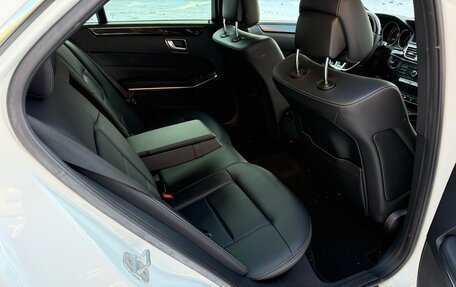 Mercedes-Benz E-Класс, 2014 год, 2 500 000 рублей, 21 фотография