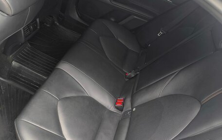 Toyota Camry, 2019 год, 2 250 000 рублей, 6 фотография