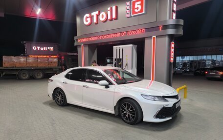 Toyota Camry, 2019 год, 2 250 000 рублей, 12 фотография