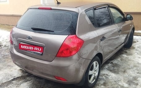 KIA cee'd I рестайлинг, 2008 год, 590 000 рублей, 2 фотография