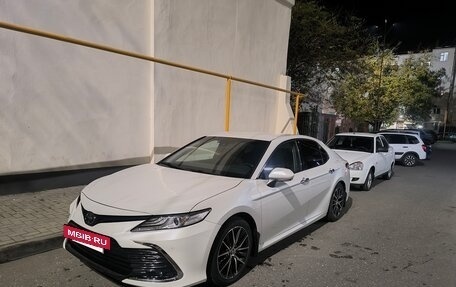 Toyota Camry, 2019 год, 2 250 000 рублей, 5 фотография
