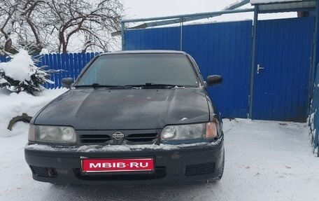 Nissan Primera II рестайлинг, 1992 год, 215 000 рублей, 1 фотография