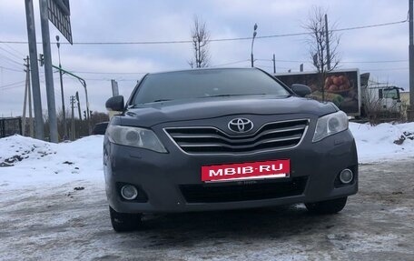Toyota Camry, 2011 год, 1 200 000 рублей, 4 фотография