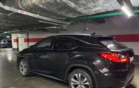 Lexus RX IV рестайлинг, 2017 год, 3 850 000 рублей, 4 фотография