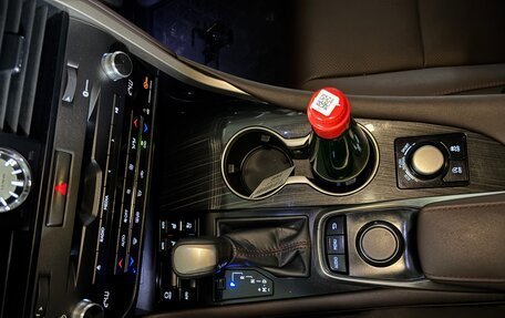 Lexus RX IV рестайлинг, 2017 год, 3 850 000 рублей, 21 фотография