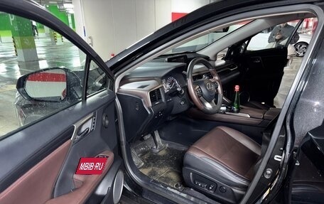 Lexus RX IV рестайлинг, 2017 год, 3 850 000 рублей, 9 фотография