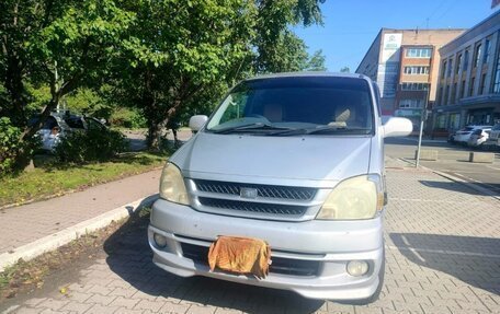 Toyota Touring HiAce I, 2002 год, 700 000 рублей, 1 фотография