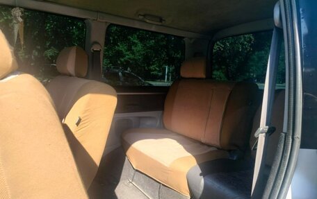 Toyota Touring HiAce I, 2002 год, 700 000 рублей, 4 фотография