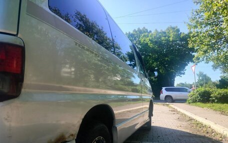Toyota Touring HiAce I, 2002 год, 700 000 рублей, 8 фотография