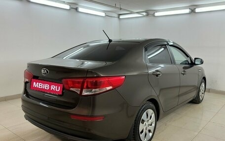 KIA Rio III рестайлинг, 2016 год, 950 000 рублей, 4 фотография