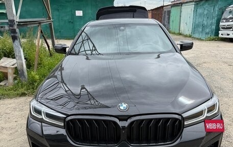 BMW 5 серия, 2021 год, 4 750 000 рублей, 2 фотография