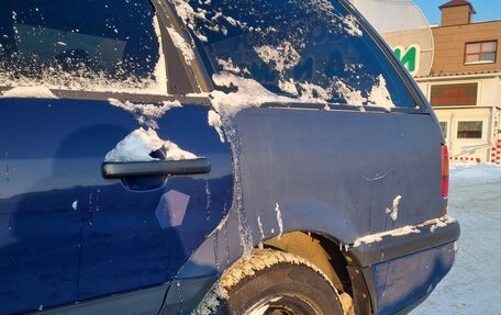 Volkswagen Passat B4, 1996 год, 289 000 рублей, 14 фотография