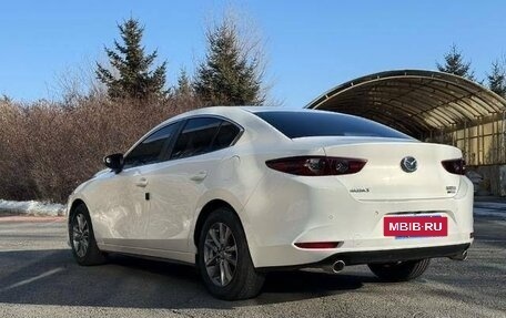 Mazda 3, 2021 год, 1 550 000 рублей, 2 фотография