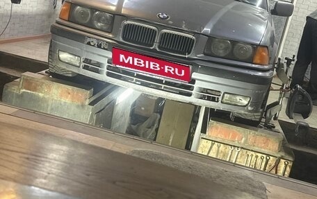 BMW 3 серия, 1992 год, 250 000 рублей, 4 фотография