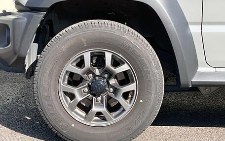 Suzuki Jimny, 2022 год, 1 950 000 рублей, 13 фотография