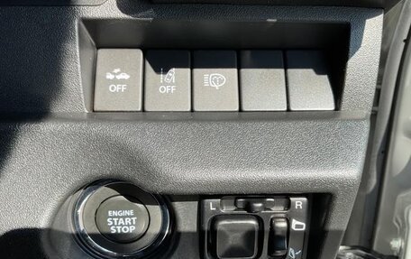 Suzuki Jimny, 2022 год, 1 950 000 рублей, 35 фотография