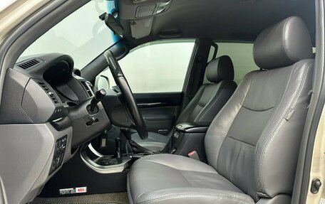 Toyota Land Cruiser Prado 120 рестайлинг, 2008 год, 2 500 000 рублей, 16 фотография