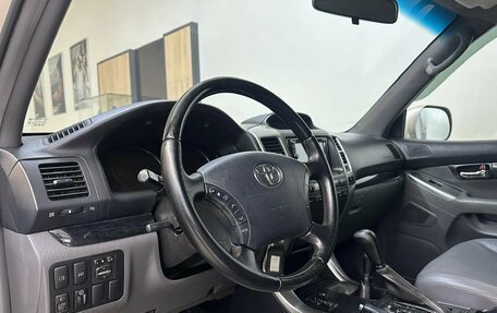 Toyota Land Cruiser Prado 120 рестайлинг, 2008 год, 2 500 000 рублей, 17 фотография