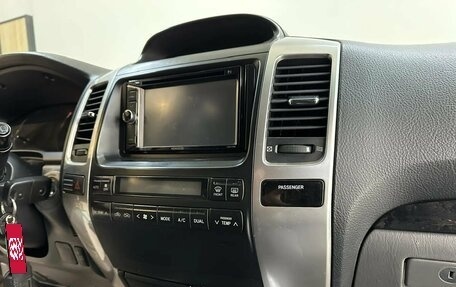 Toyota Land Cruiser Prado 120 рестайлинг, 2008 год, 2 500 000 рублей, 13 фотография