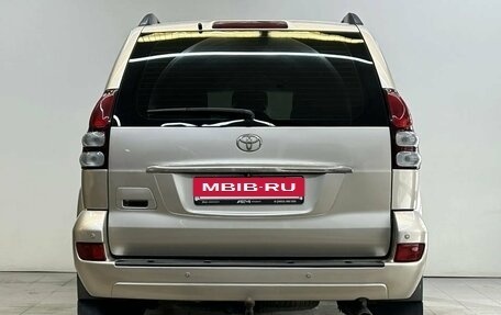 Toyota Land Cruiser Prado 120 рестайлинг, 2008 год, 2 500 000 рублей, 6 фотография