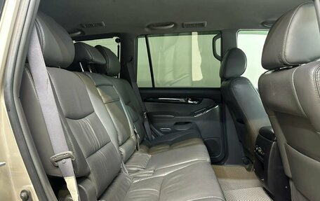 Toyota Land Cruiser Prado 120 рестайлинг, 2008 год, 2 500 000 рублей, 23 фотография