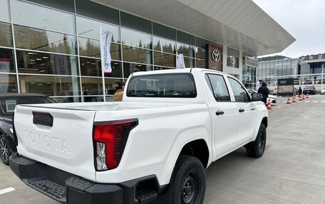Toyota Hilux, 2025 год, 5 900 000 рублей, 5 фотография