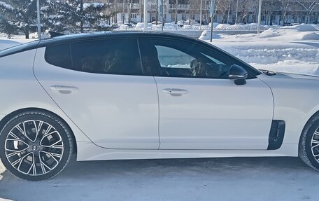 KIA Stinger I, 2018 год, 2 355 000 рублей, 4 фотография