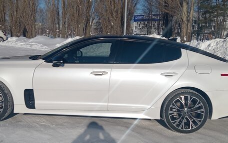 KIA Stinger I, 2018 год, 2 355 000 рублей, 1 фотография