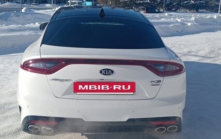 KIA Stinger I, 2018 год, 2 355 000 рублей, 2 фотография