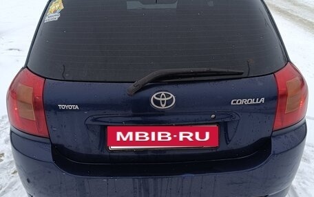 Toyota Corolla, 2004 год, 565 000 рублей, 4 фотография