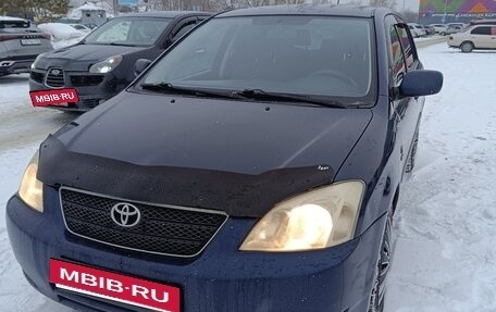 Toyota Corolla, 2004 год, 565 000 рублей, 3 фотография