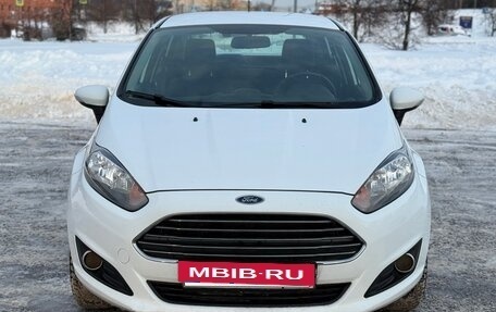 Ford Fiesta, 2017 год, 1 050 000 рублей, 2 фотография