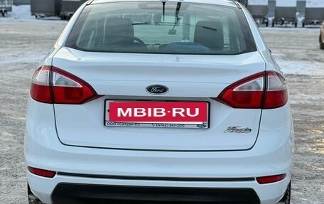 Ford Fiesta, 2017 год, 1 050 000 рублей, 4 фотография