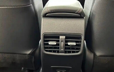 Toyota Corolla, 2022 год, 17 фотография