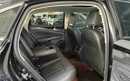 Volkswagen Passat B8 рестайлинг, 2021 год, 2 334 000 рублей, 12 фотография