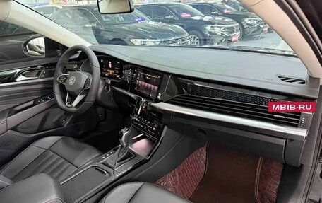 Volkswagen Passat B8 рестайлинг, 2021 год, 2 334 000 рублей, 14 фотография