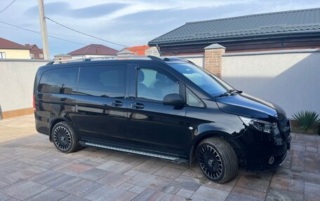 Mercedes-Benz Vito, 2015 год, 3 500 000 рублей, 3 фотография