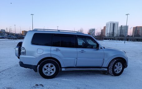 Mitsubishi Pajero IV, 2008 год, 1 500 000 рублей, 3 фотография