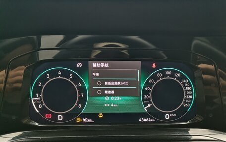 Volkswagen Golf VIII, 2021 год, 2 150 000 рублей, 16 фотография