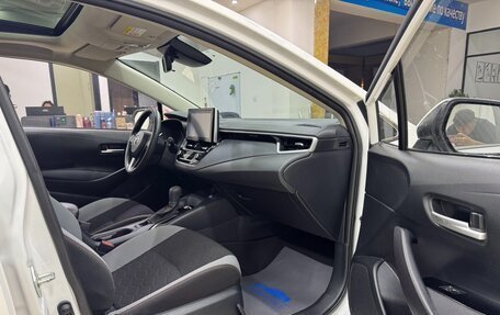 Toyota Corolla, 2022 год, 1 706 000 рублей, 10 фотография