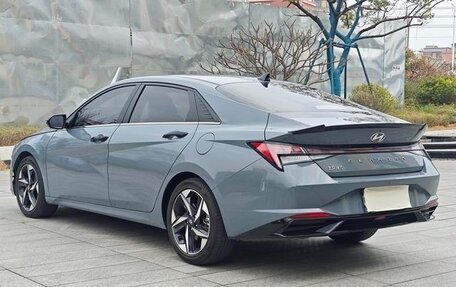 Hyundai Elantra, 2022 год, 1 356 000 рублей, 4 фотография